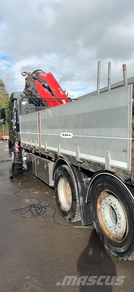 Volvo FM 370 Tovornjaki z žerjavom