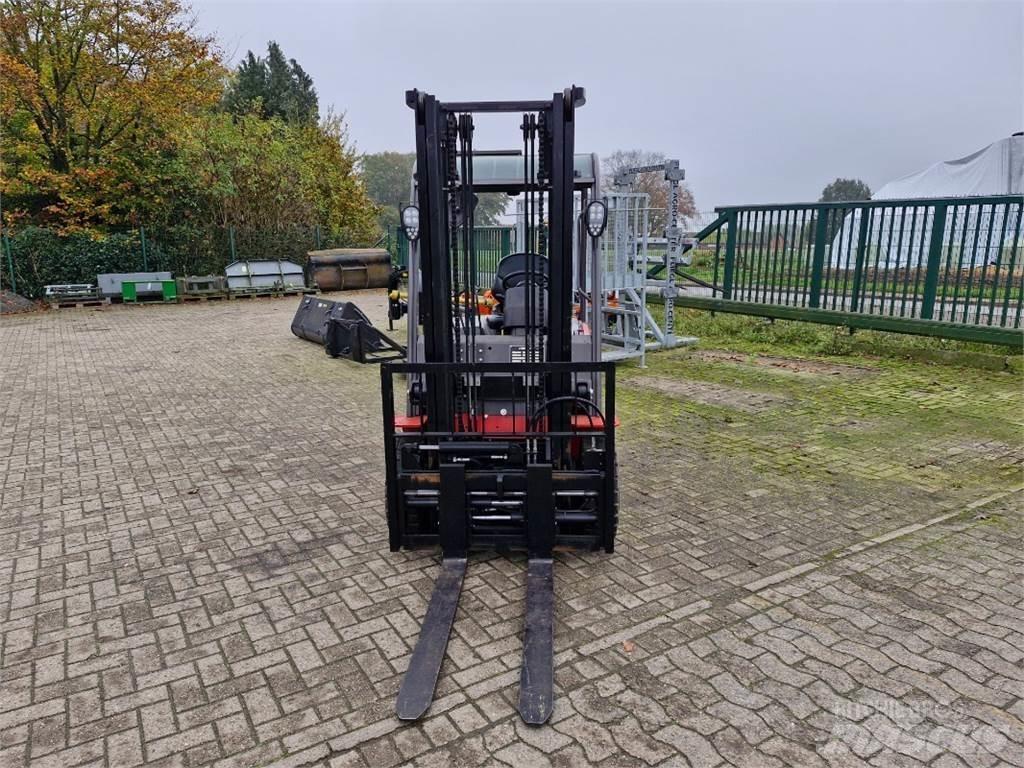 Manitou ME 420 Kmetijstvo - drugo