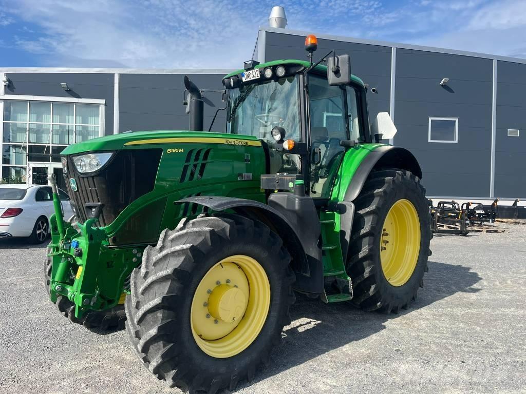 John Deere 6195 M Traktorji