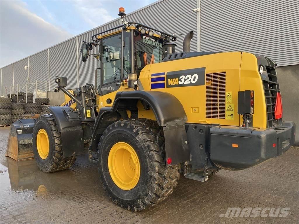 Komatsu WA320-8EO Kolesni nakladalci
