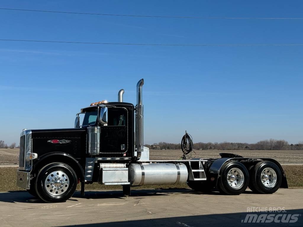 Peterbilt 389 Vlačilci