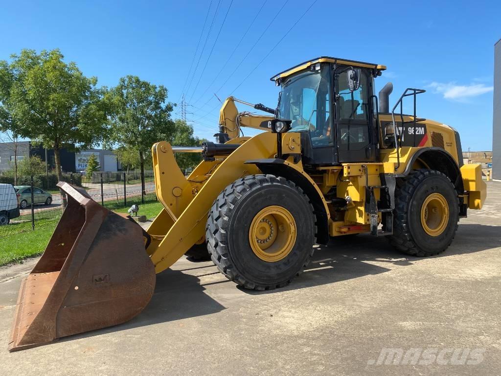 CAT 962 M Kolesni nakladalci