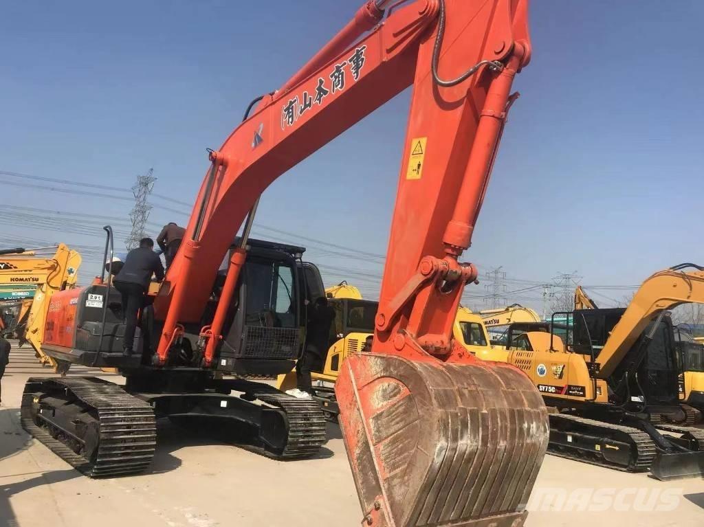 Hitachi 240-3 Bagri goseničarji