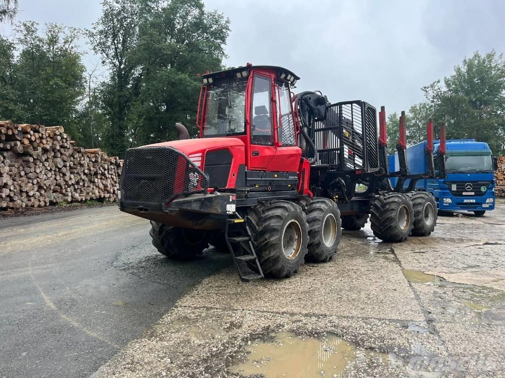 Komatsu 875 Forwarderji
