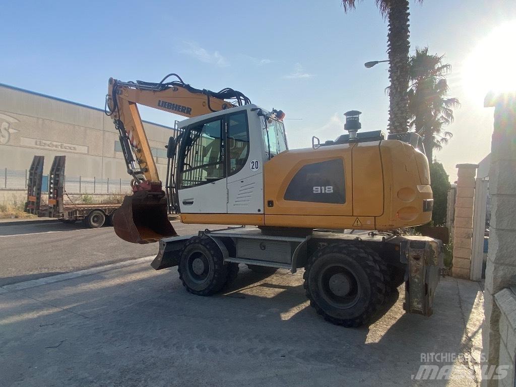 Liebherr A918 Bagri na kolesih