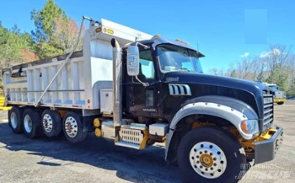 Mack GU 713 Kiper tovornjaki