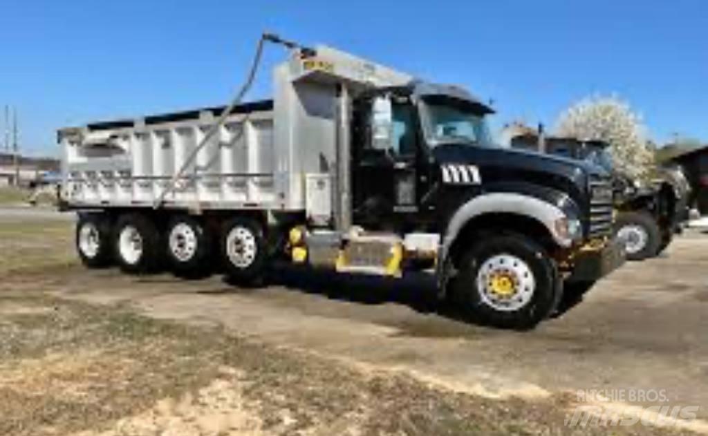 Mack GU 713 Kiper tovornjaki