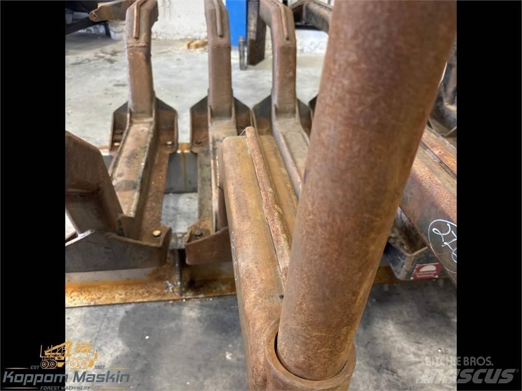 Gremo 704 Druge komponente