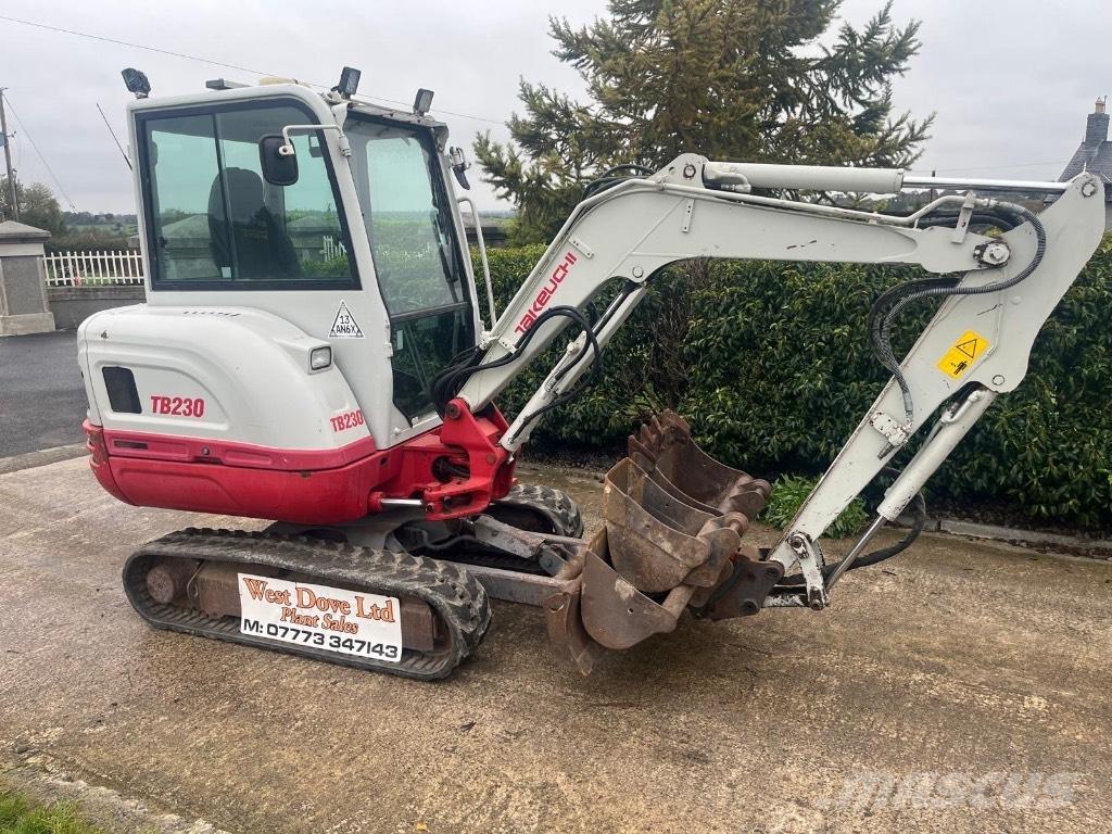 Takeuchi TB 230 Mini bagri <7t