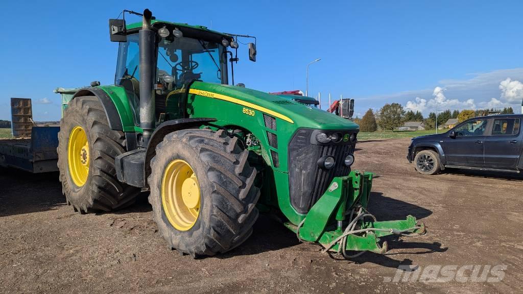John Deere 8530 Traktorji