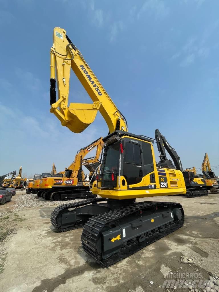 Komatsu PC 220 Bagri goseničarji
