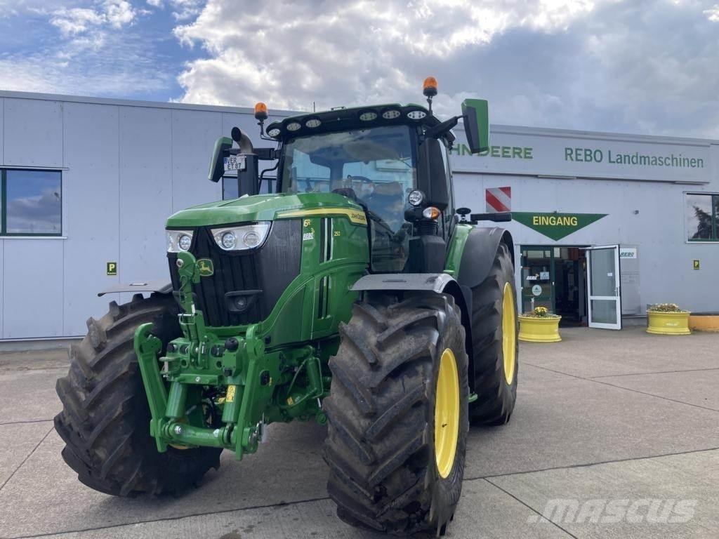 John Deere 6R 250 Traktorji