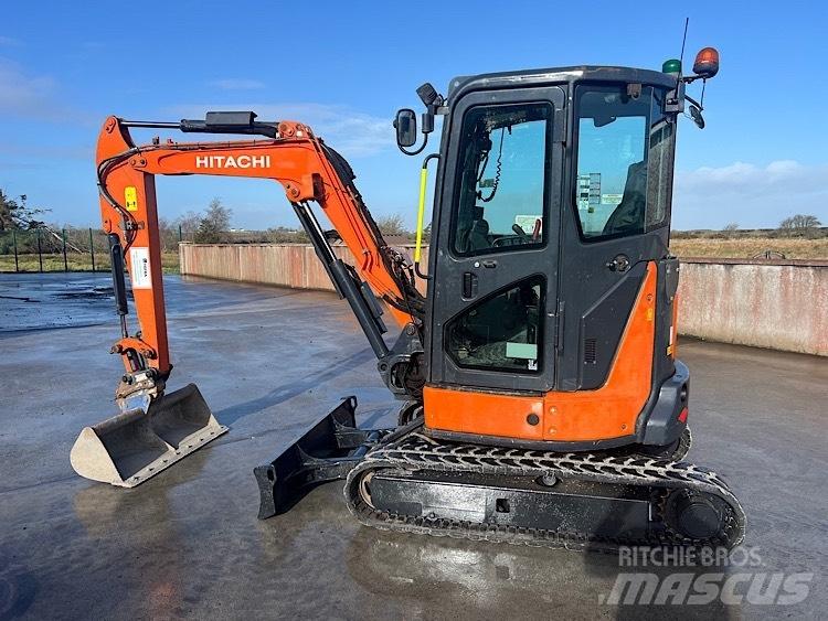 Hitachi ZX33-5CLR Mini bagri <7t