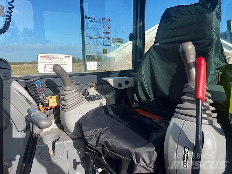 Hitachi ZX33-5CLR Mini bagri <7t