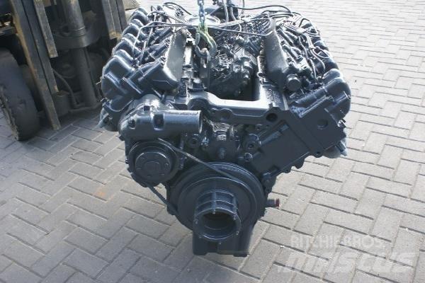 Mercedes-Benz OM 422 Motorji