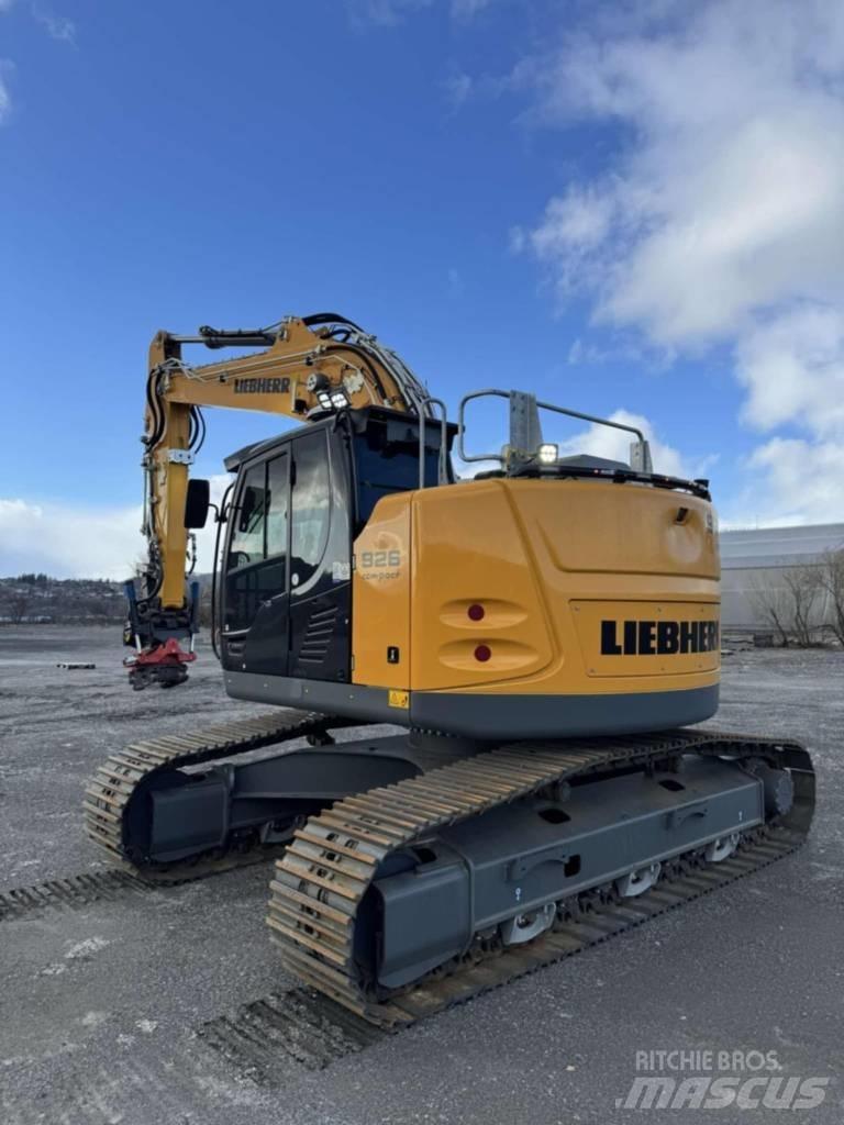 Liebherr 926 Bagri goseničarji