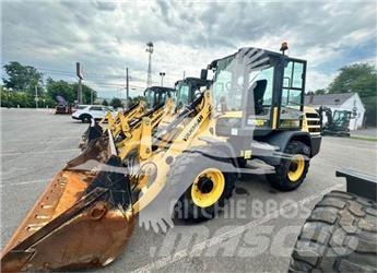 Yanmar V10 Kolesni nakladalci