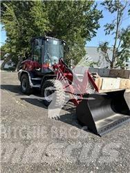 Yanmar V8 Kolesni nakladalci