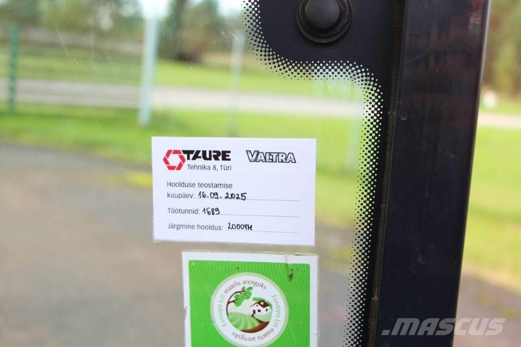 Valtra T 131 Traktorji
