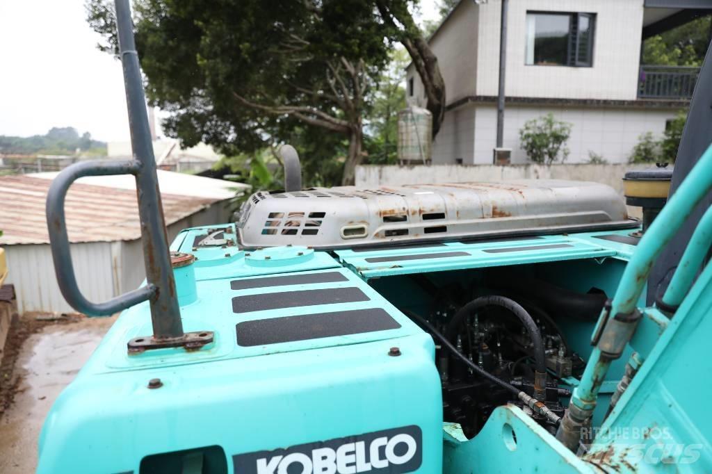 Kobelco SK 200-8 Bagri goseničarji