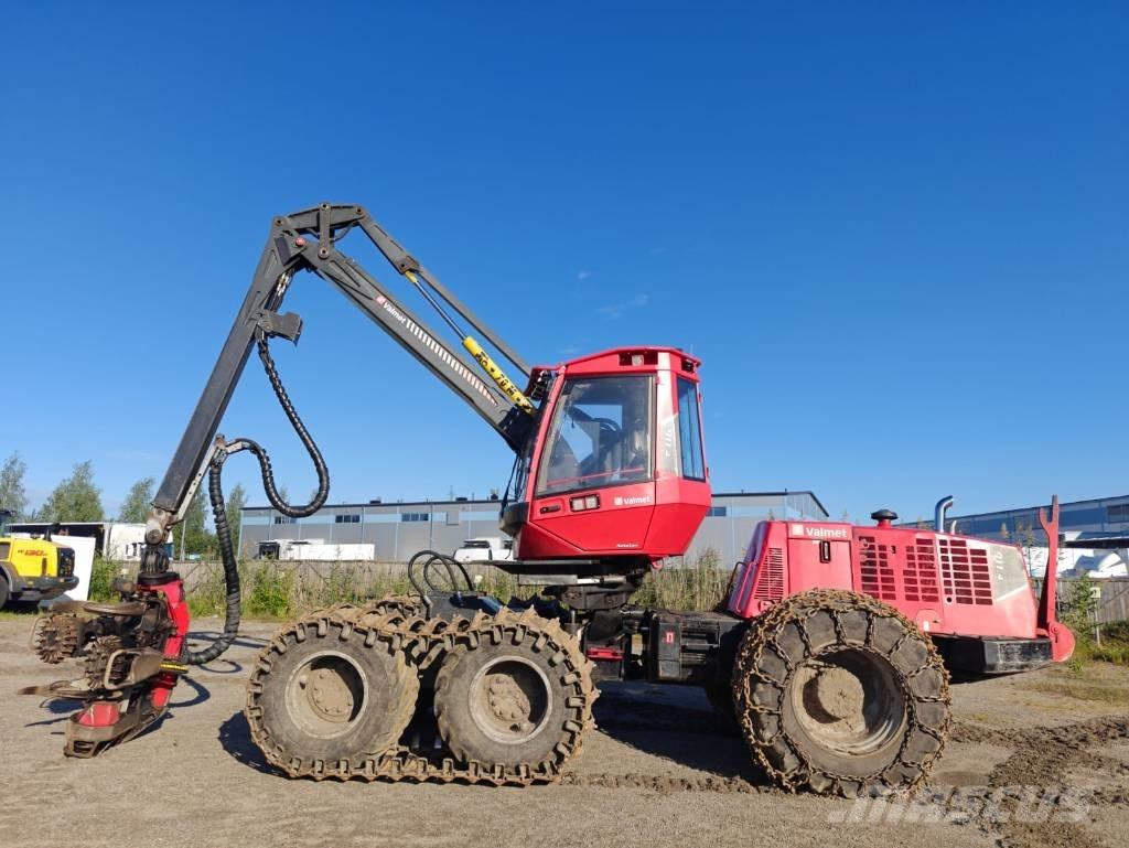 Valmet 911.4 Harvesterji