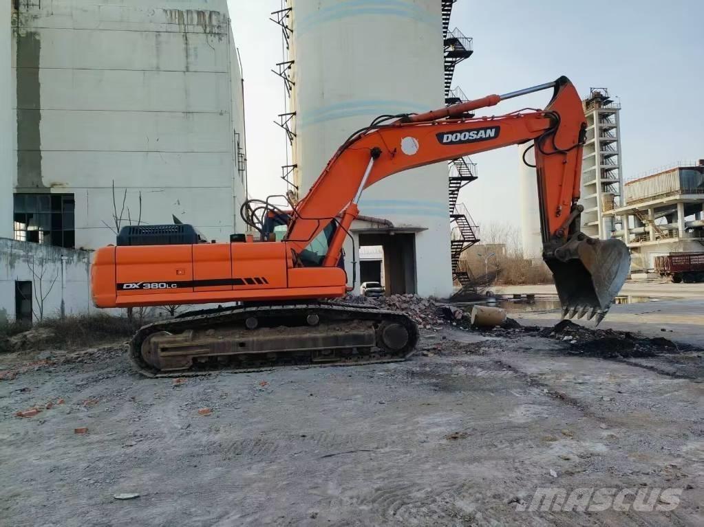 Doosan DX 380 LC Bagri goseničarji