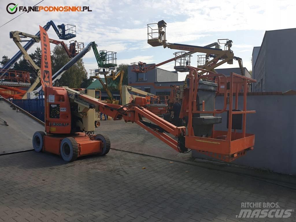 JLG E 300 AJP Zglobne dvižne ploščadi