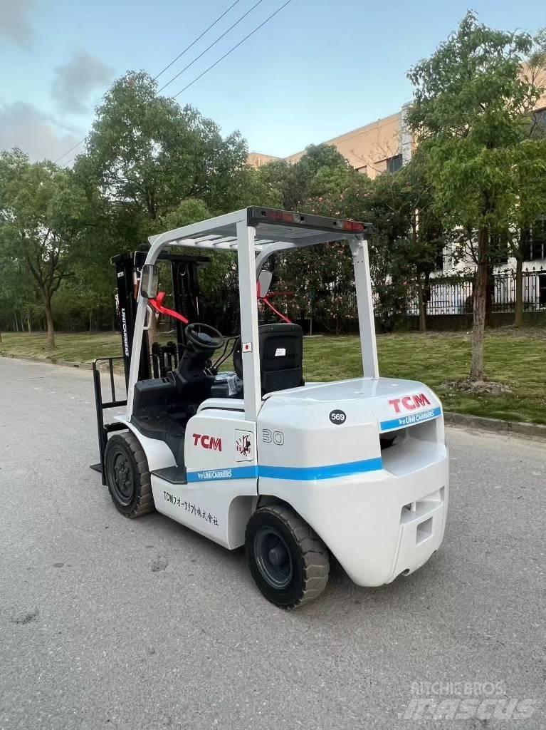TCM fd30 Dizelski viličarji