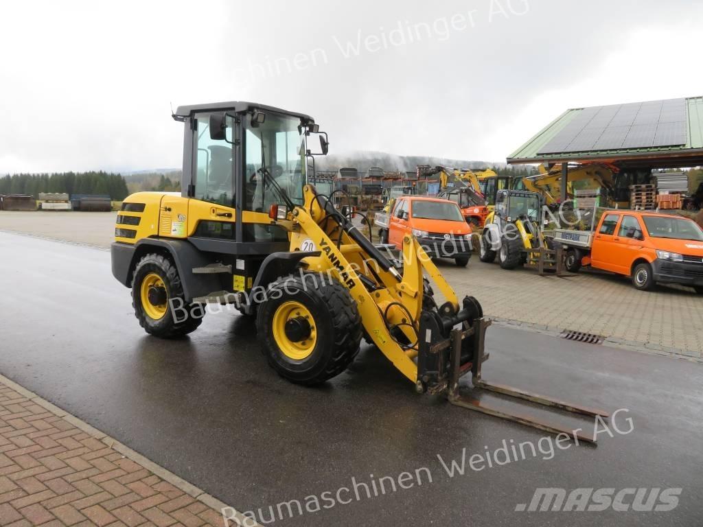 Yanmar V 80 Kolesni nakladalci