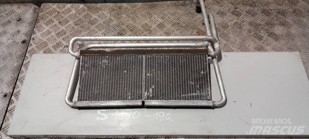 Scania R 440.     1772717 Radiatorji