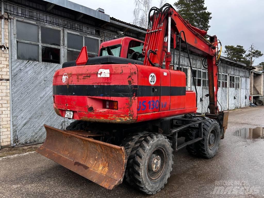 JCB JS 130 W Bagri na kolesih