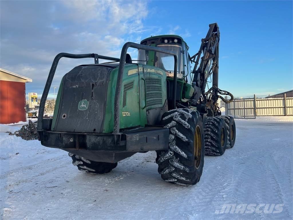 John Deere 1270E Harvesterji