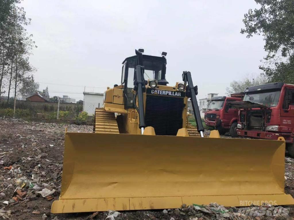 CAT D6H Buldožerji goseničarji