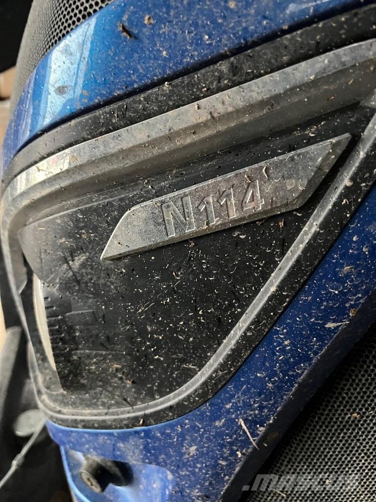 Valtra N114 Traktorji