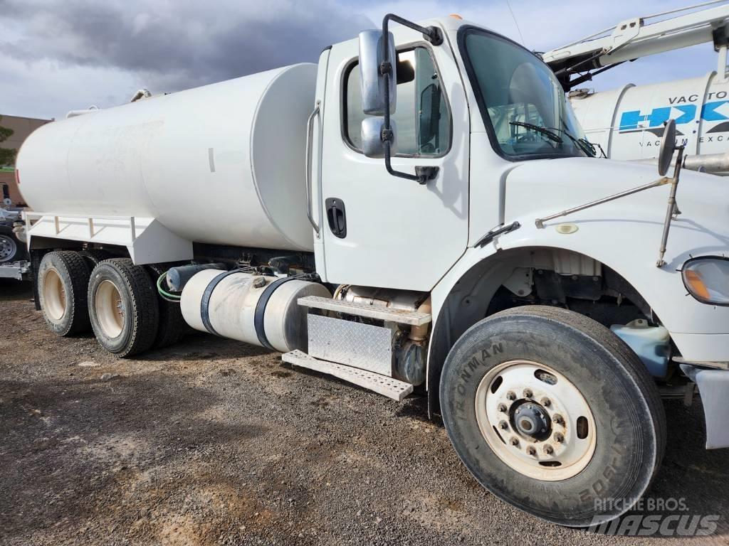 Freightliner M2-106 Tovornjaki za vodo