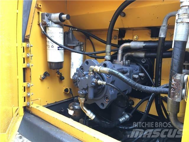 Volvo EC240BLC Bagri goseničarji