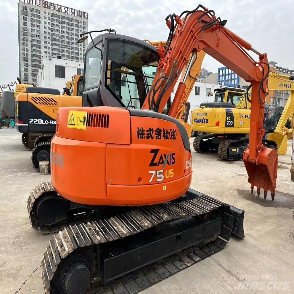 Hitachi ZX 75 Bagri goseničarji