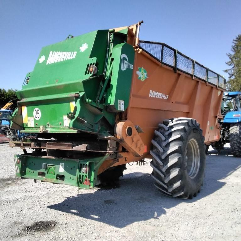 Dangreville EV 11 Trosilniki gnoja