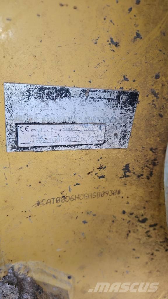 CAT D 6 N LGP Buldožerji goseničarji