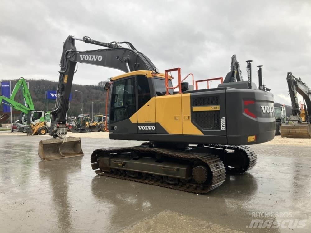 Volvo EC220EN Bagri goseničarji