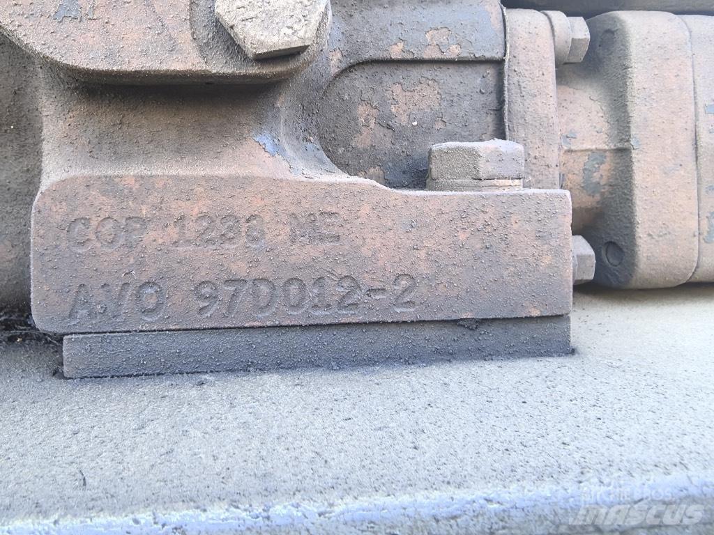 Atlas Copco H 282 Terenske vrtalne naprave