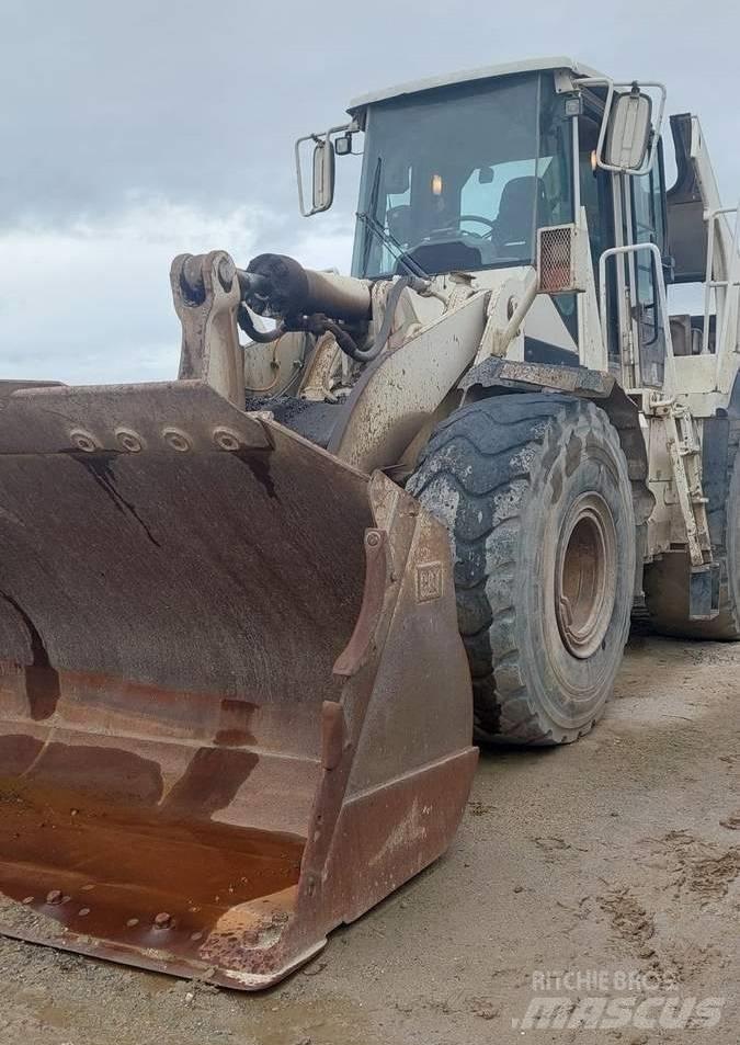 CAT 966 H Kolesni nakladalci