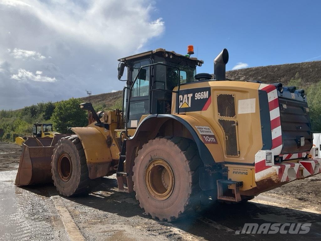 CAT 966 M Kolesni nakladalci