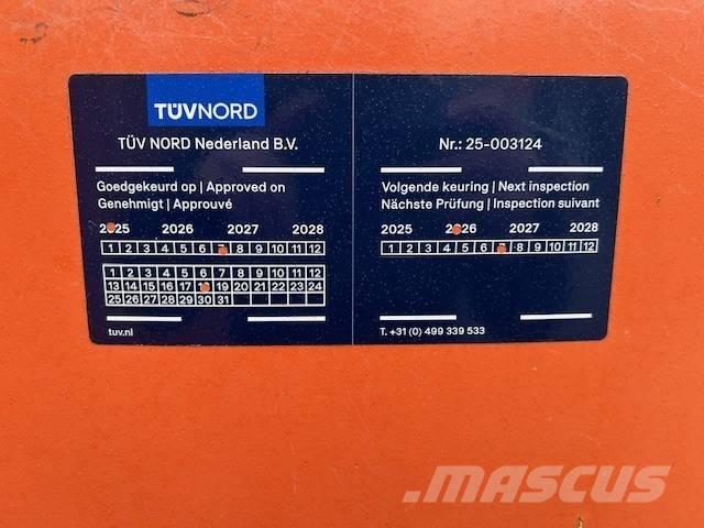 JLG E 400 AJPN Zglobne dvižne ploščadi