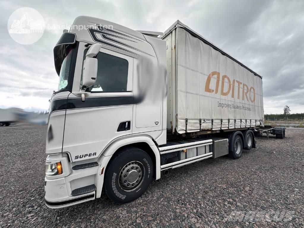 Scania R 580 Kontejnerski tovornjaki