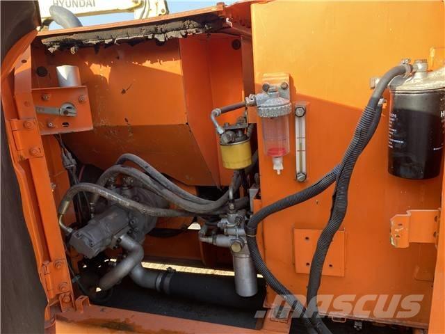 Hitachi ZX60 Bagri goseničarji