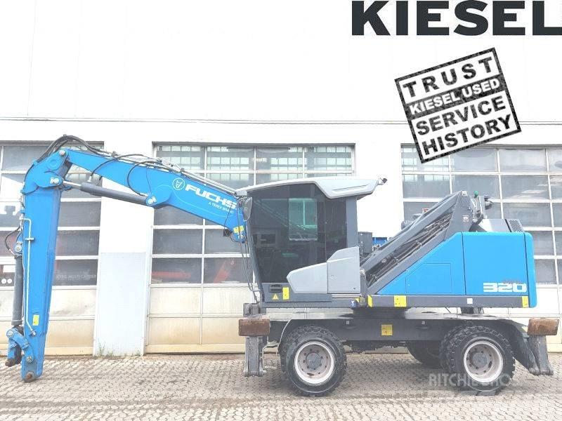 Fuchs MHL 320 F Bagri za prekladanje primarnih/sekundarnih surovin