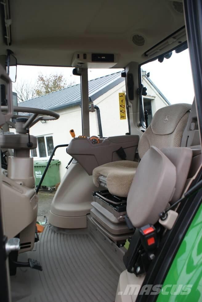 John Deere 6195 M Traktorji