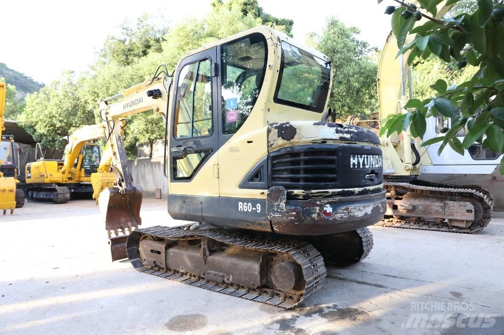 Hyundai R60-9 Mini bagri <7t