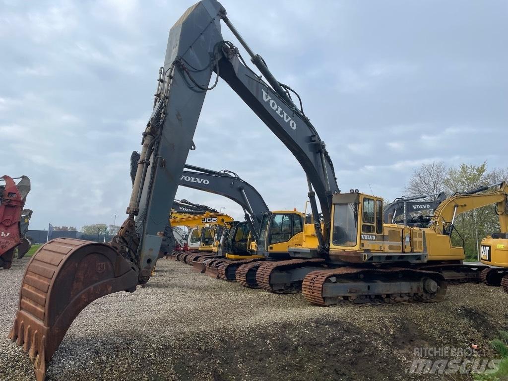 Volvo EC450 Bagri goseničarji